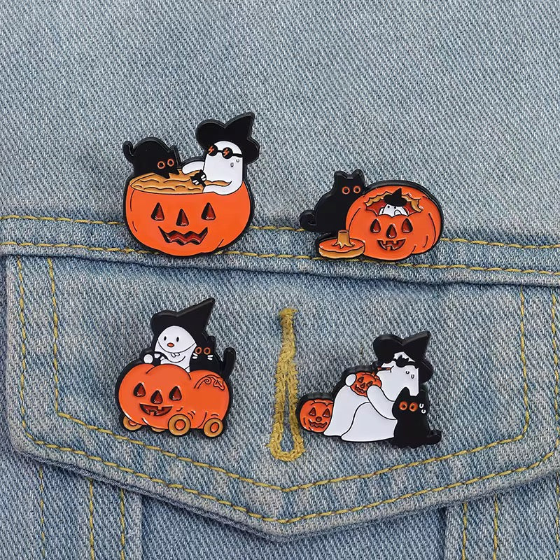 🎃 Halloween Pin Set – Kürbis, Geist & schwarze Katze 4er Set