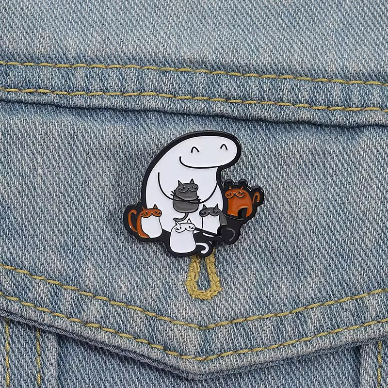 Cat Collector" Geist Pin
